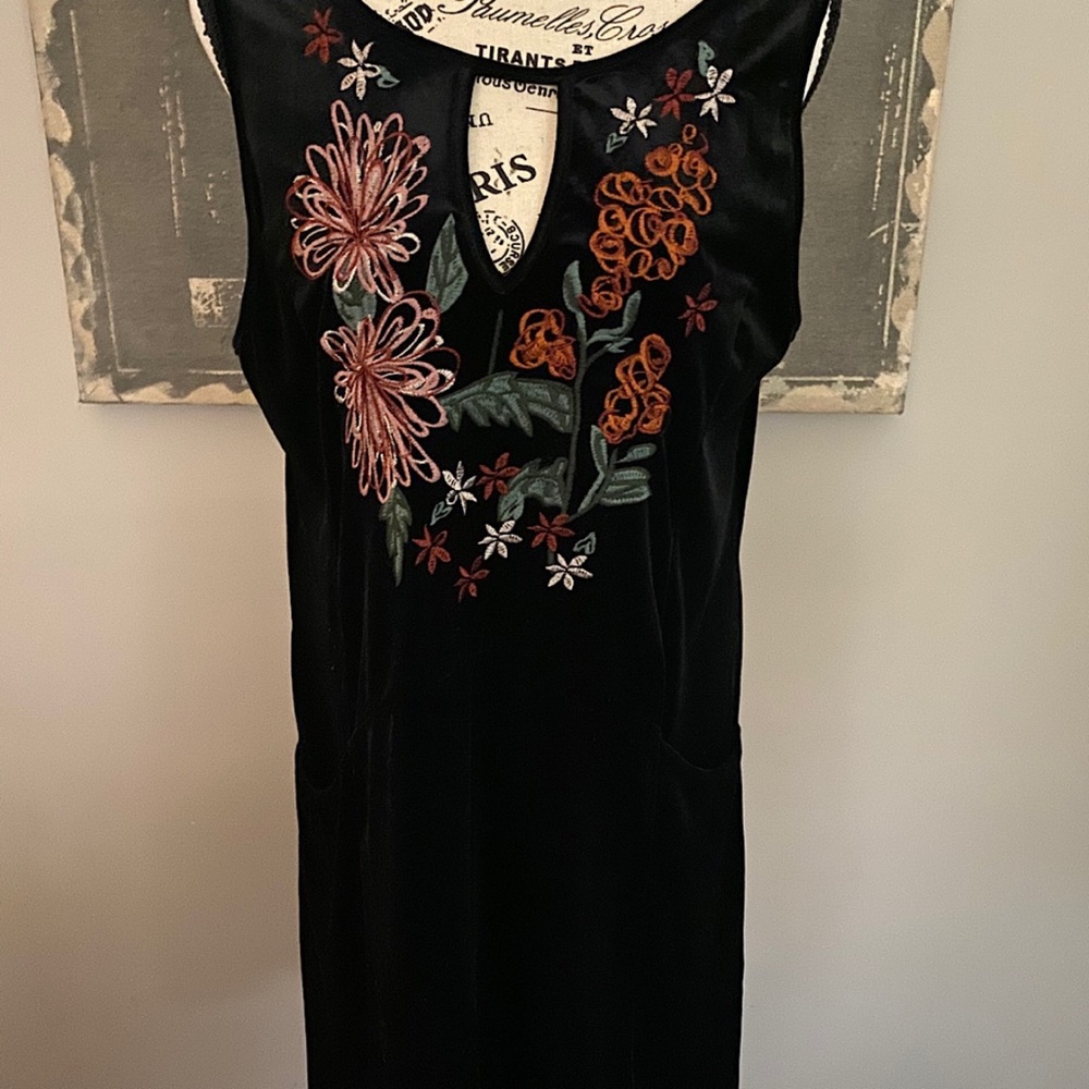 TMHL crushed velour black embroidered Dress